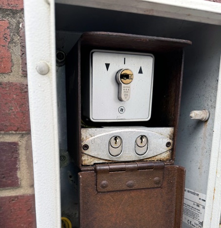 Commercial roller shutter locks changed in Doncaster